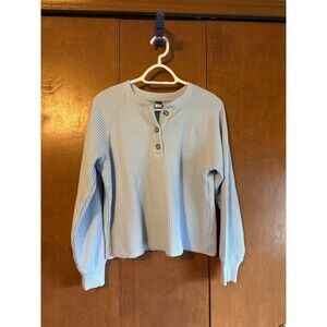 Old Navy women’s long sleeve top